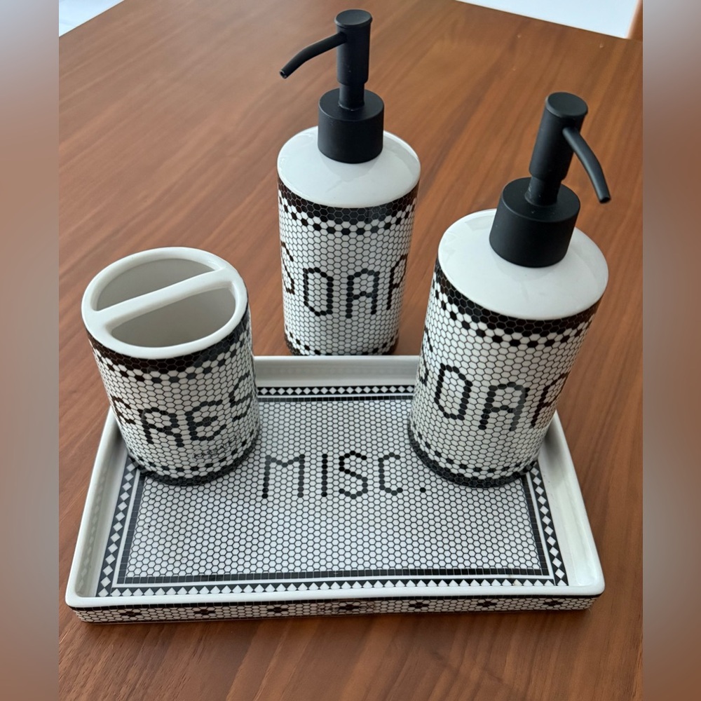 Kassatex Bistro Tile Bathroom Set